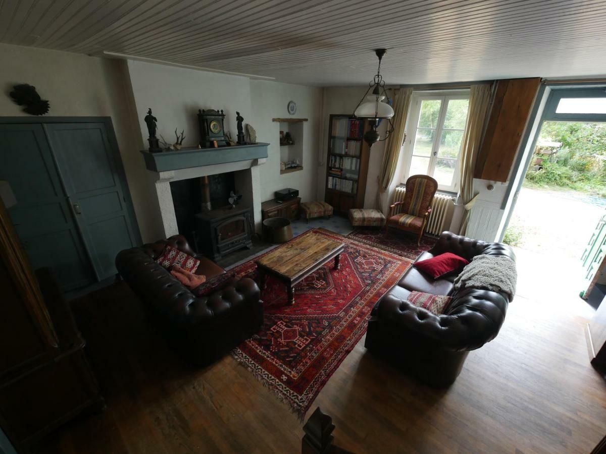 Les Trois Chenes Bed & Breakfast Videix Exterior photo